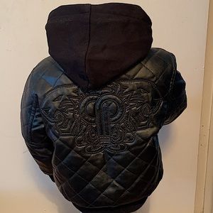 Pelle Pelle quilted coat. Detachable hoodie. Size 3T
